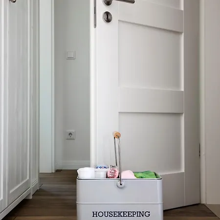 Holiday home Reetdorf Geltinger Birk Atelierhaus Strandwall